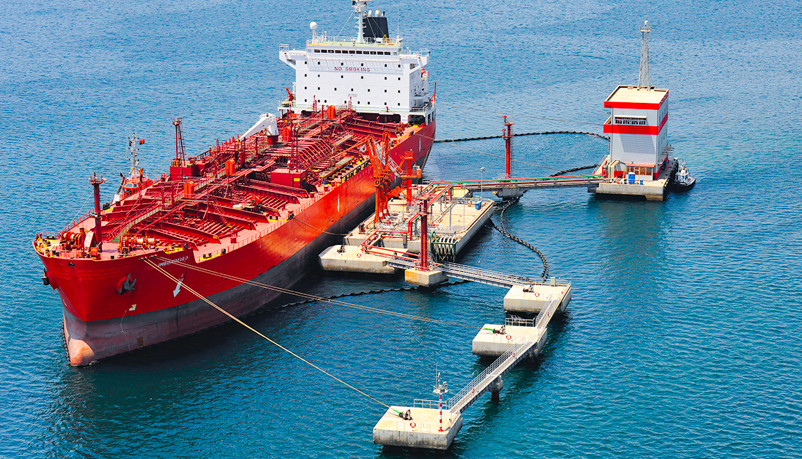 安哥拉羅安達(dá)油碼頭工程