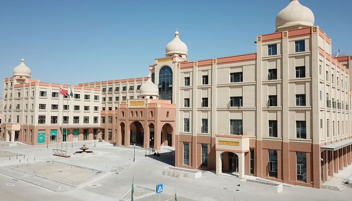 巴基斯坦瓜達爾自由區起步區商務中心大樓工程