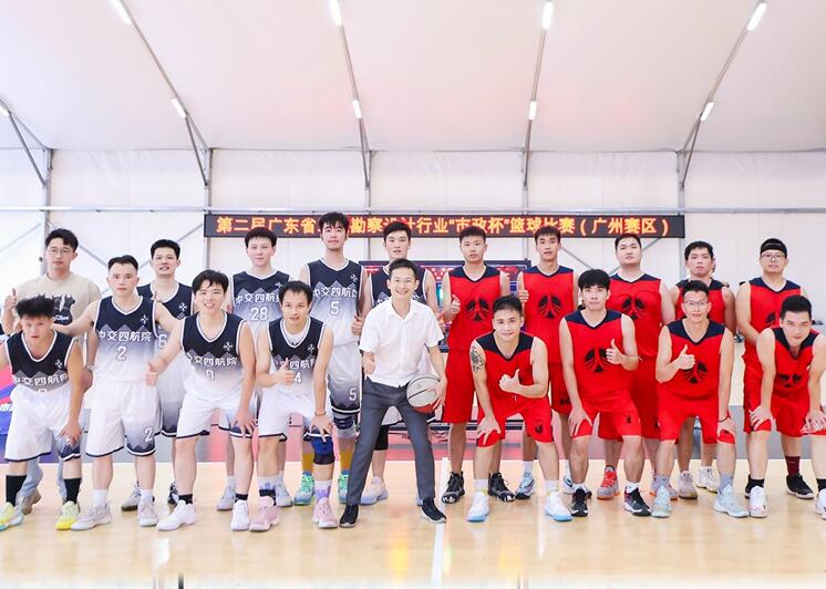 青春奔涌，迎“籃”而上！