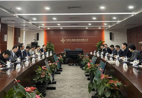 華東師范大學(xué)副校長施國躍拜訪中交集團(tuán)黨委常委、副總經(jīng)理裴岷山